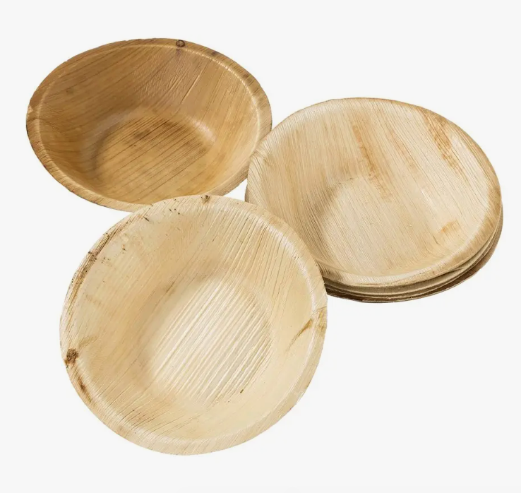 Product shot of 3 palm leaf bowls